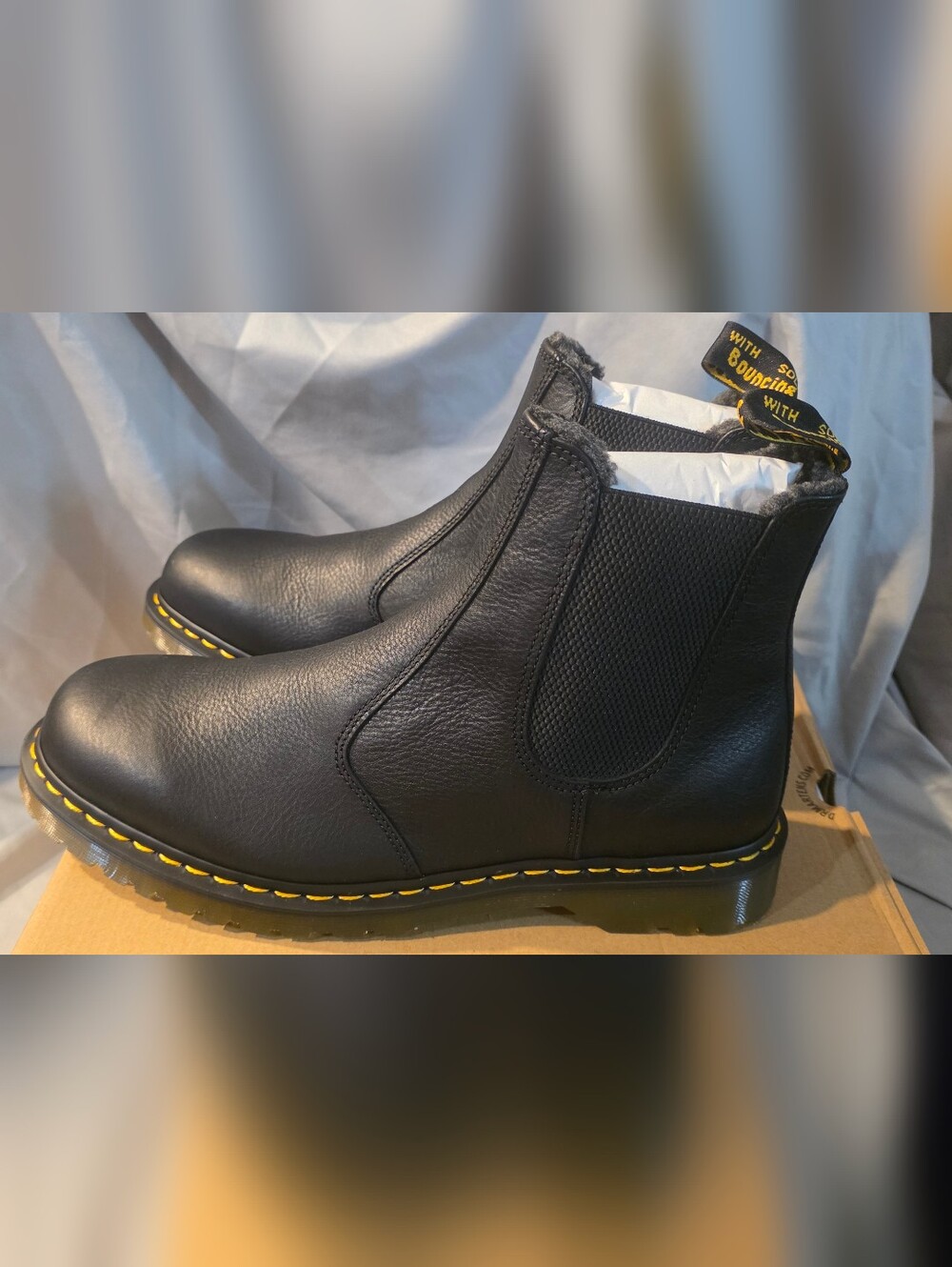 Dr Martens 2976 Grizzly Fleece Lined Chelsea Boots Black Men Size 14 NWB